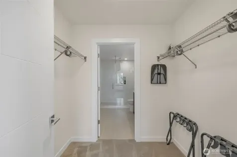 1645 22nd Avenue Seattle WA 98122