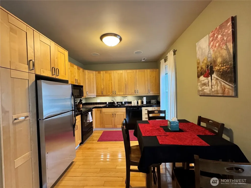 1215 Burwell Street Bremerton WA 98337