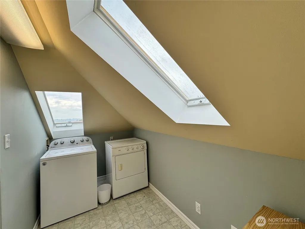 1215 Burwell Street Bremerton WA 98337