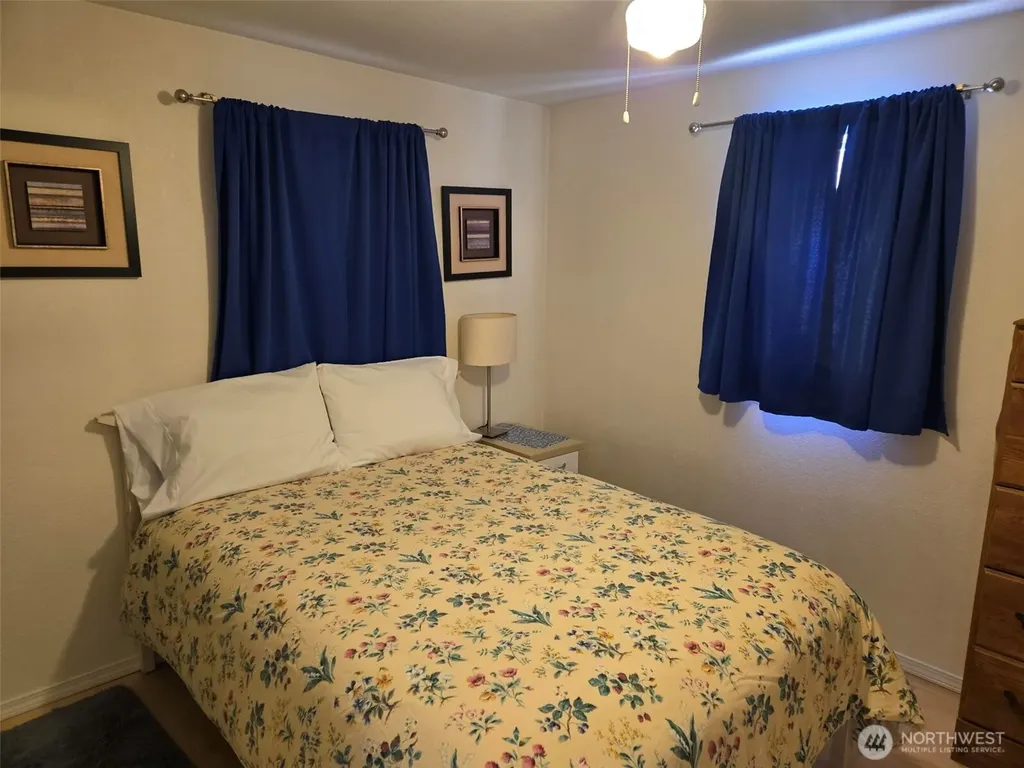 1215 Burwell Street Bremerton WA 98337