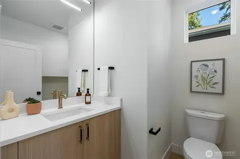 11013 Goodwin Way NE Seattle WA 98125