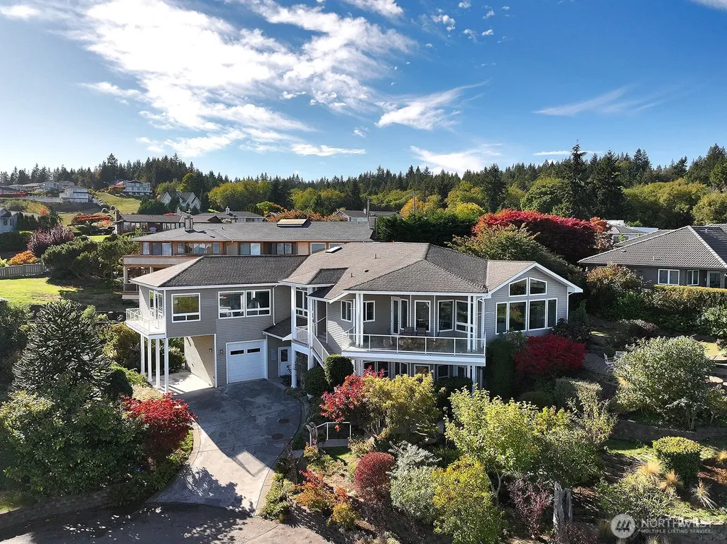 4694 Wrightsman Place Clinton WA 98236