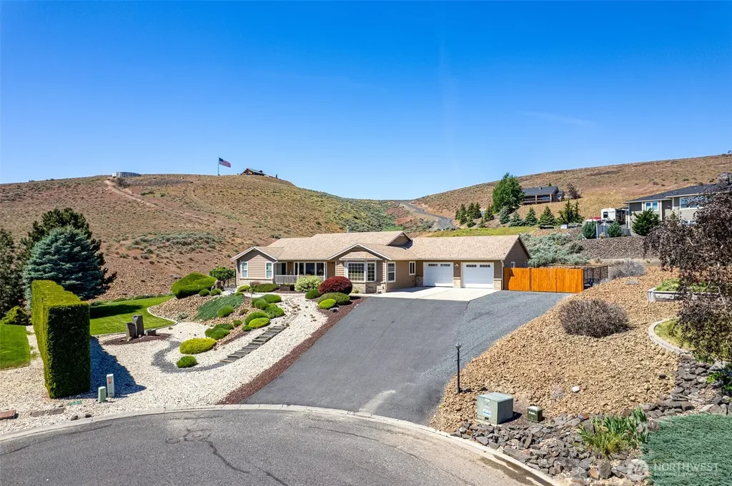 493 Chrisview Court W Ephrata WA 98823