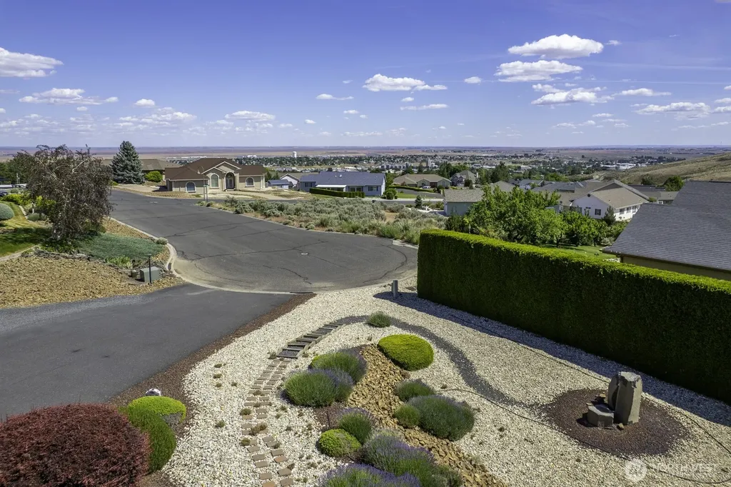 493 Chrisview Court W Ephrata WA 98823