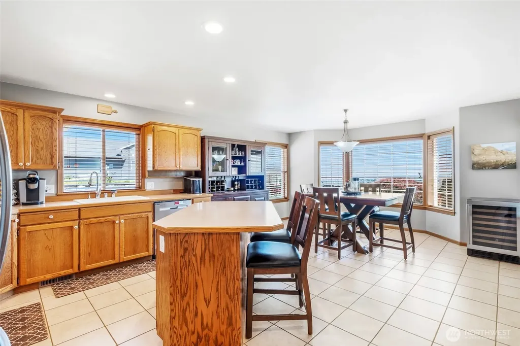 493 Chrisview Court W Ephrata WA 98823