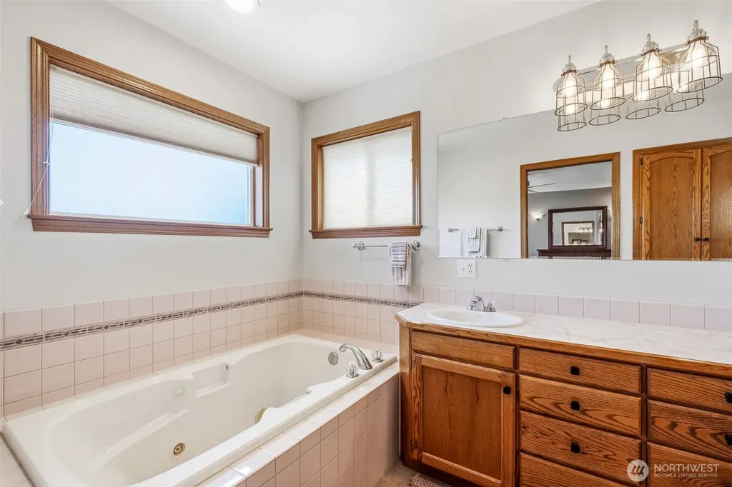 493 Chrisview Court W Ephrata WA 98823