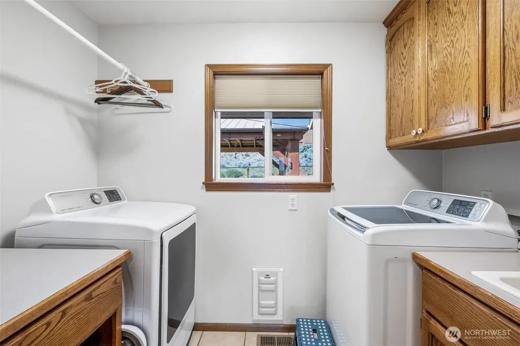 493 Chrisview Court W Ephrata WA 98823