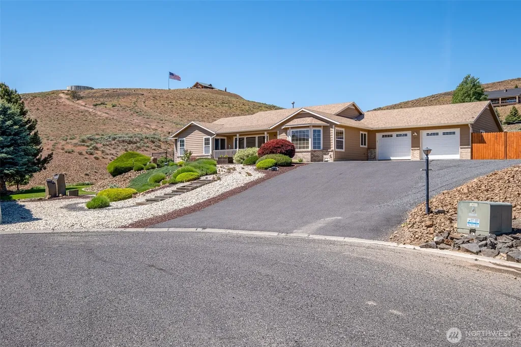 493 Chrisview Court W Ephrata WA 98823