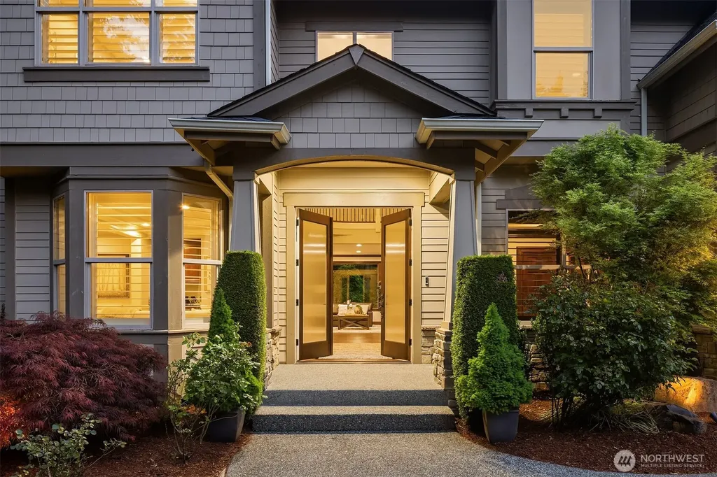 23420 SE 21st Court Sammamish WA 98075