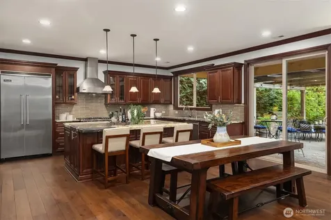 23420 SE 21st Court Sammamish WA 98075
