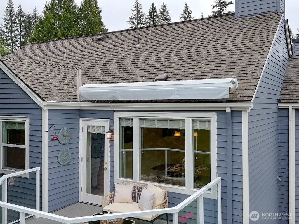 22471 SE 42nd Terrace Issaquah WA 98029