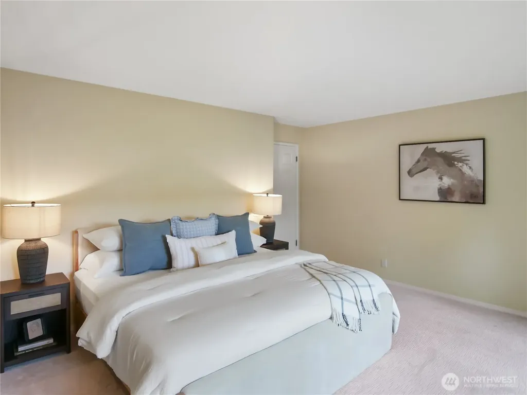 22471 SE 42nd Terrace Issaquah WA 98029