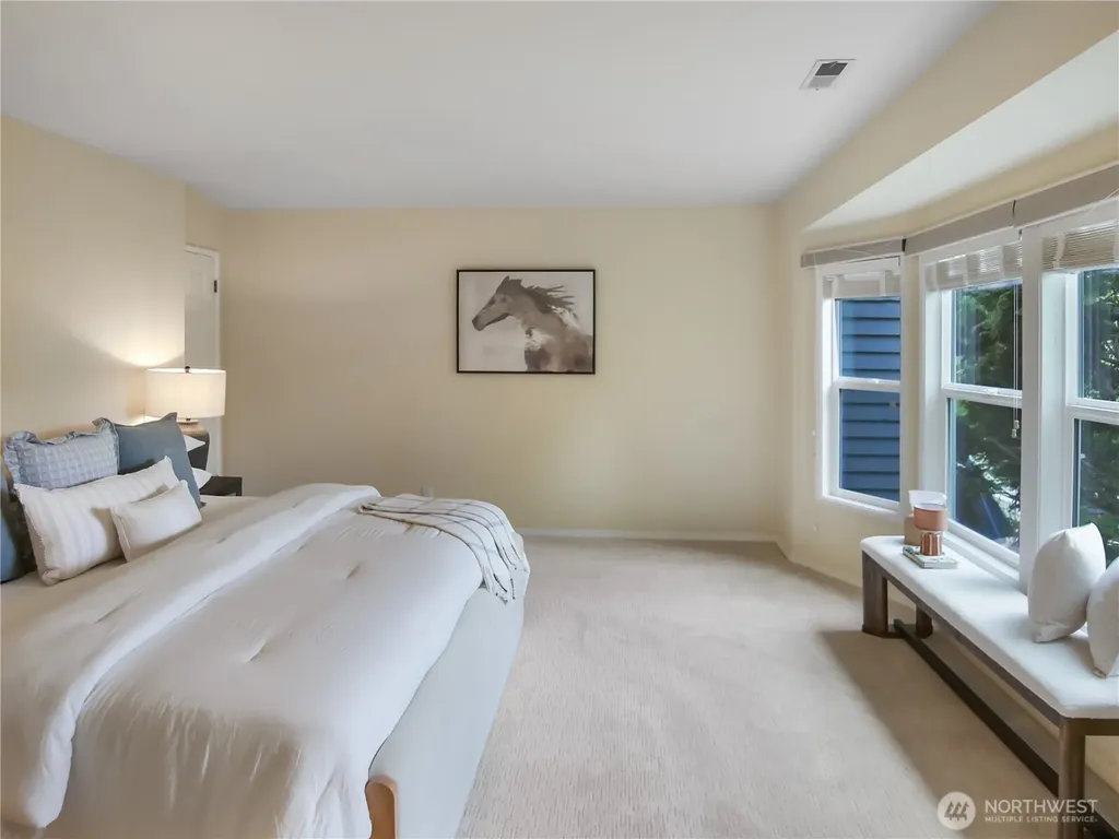 22471 SE 42nd Terrace Issaquah WA 98029