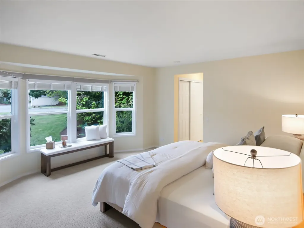 22471 SE 42nd Terrace Issaquah WA 98029