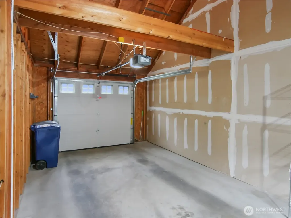 22471 SE 42nd Terrace Issaquah WA 98029