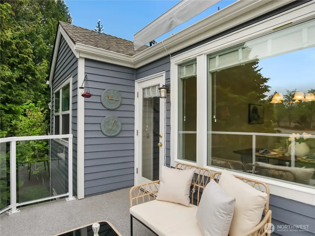 22471 SE 42nd Terrace Issaquah WA 98029