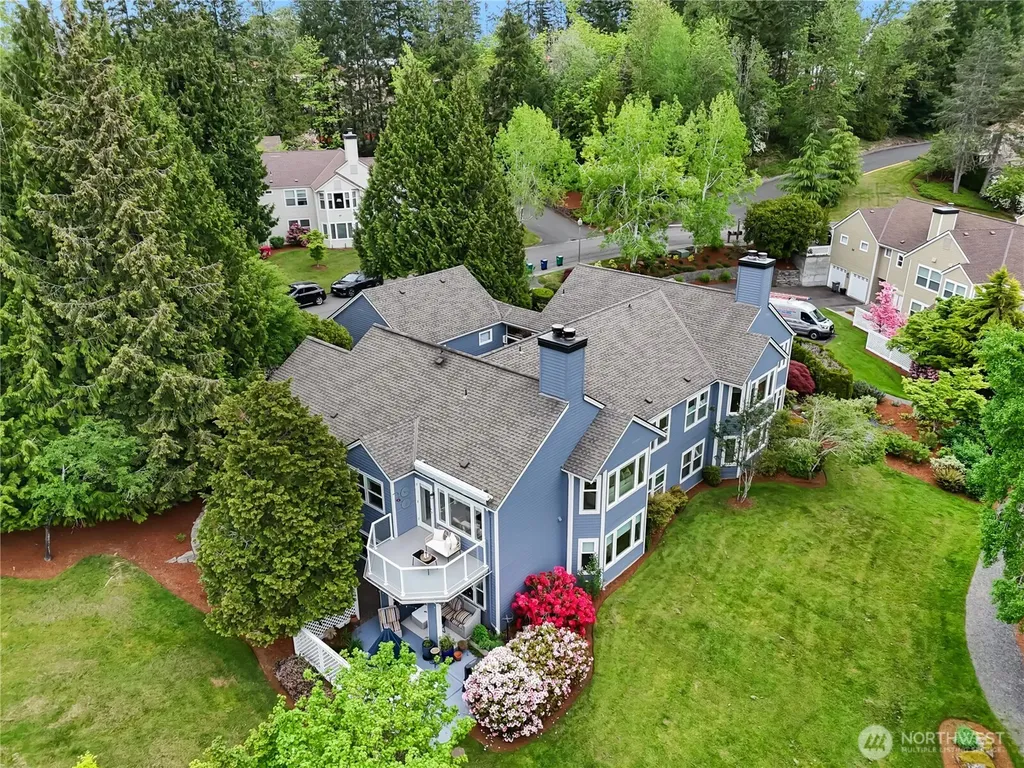 22471 SE 42nd Terrace Issaquah WA 98029