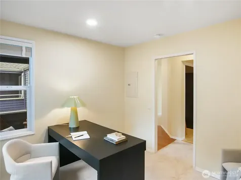 22471 SE 42nd Terrace Issaquah WA 98029