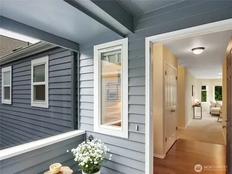22471 SE 42nd Terrace Issaquah WA 98029