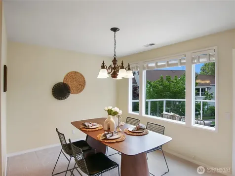 22471 SE 42nd Terrace Issaquah WA 98029