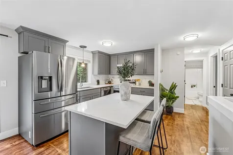 2411 82nd Avenue NE Lake Stevens WA 98258