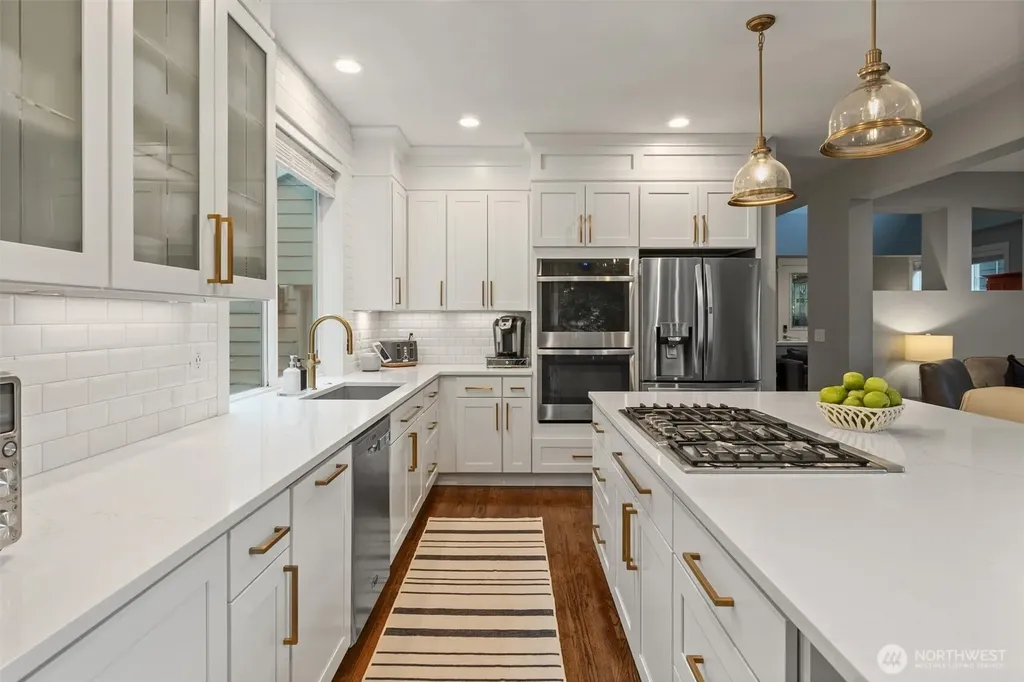 1308 269th Court SE Sammamish WA 98075