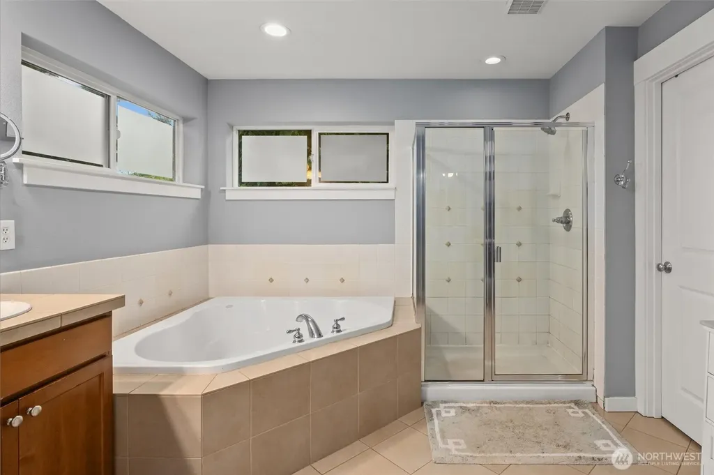 1308 269th Court SE Sammamish WA 98075