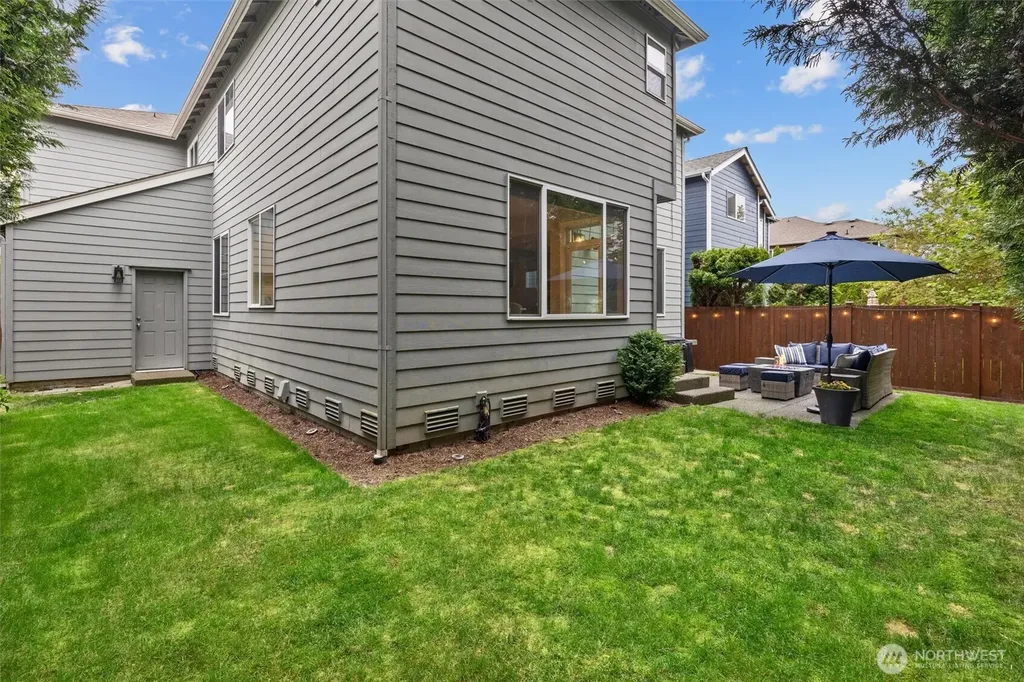 1308 269th Court SE Sammamish WA 98075