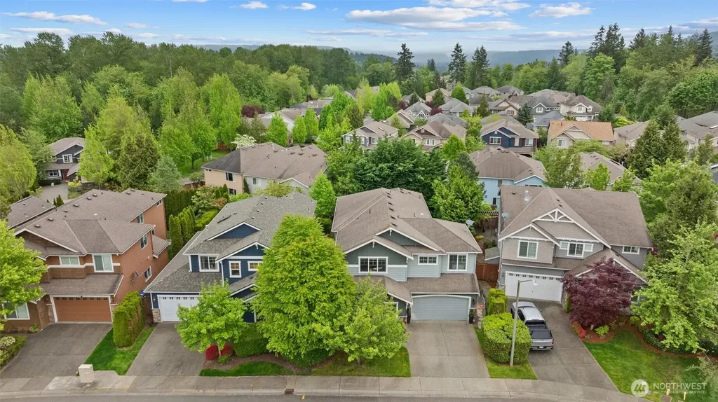 1308 269th Court SE Sammamish WA 98075