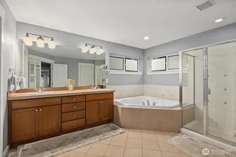 1308 269th Court SE Sammamish WA 98075