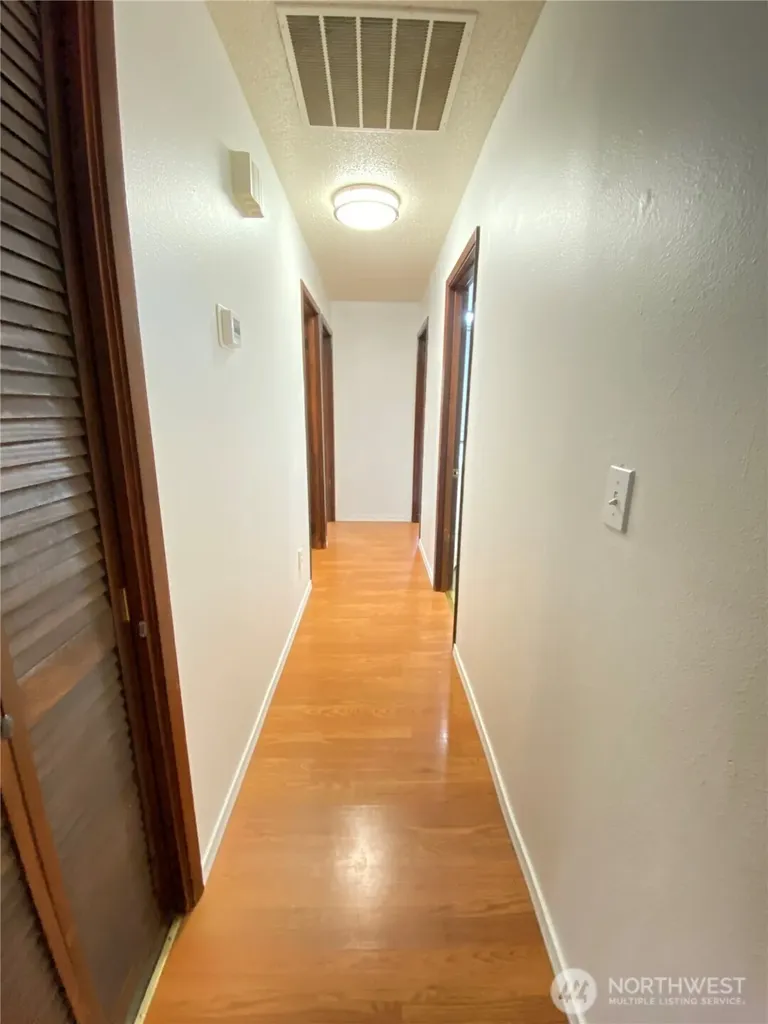2822 College Street SE Lacey WA 98503