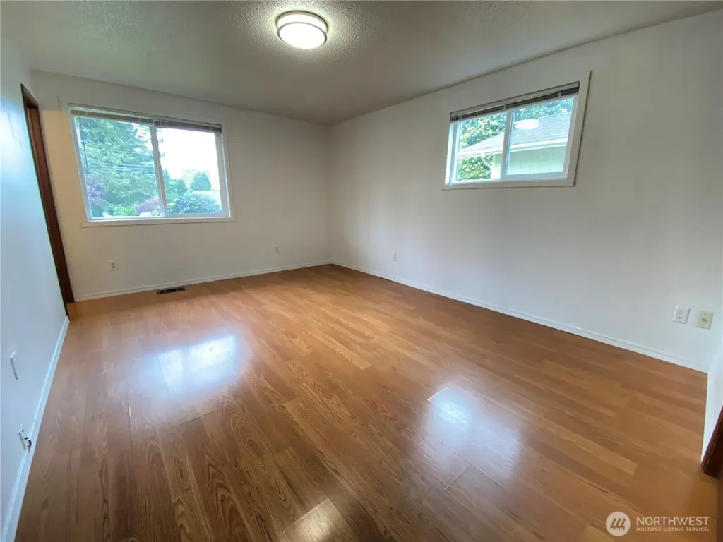 2822 College Street SE Lacey WA 98503
