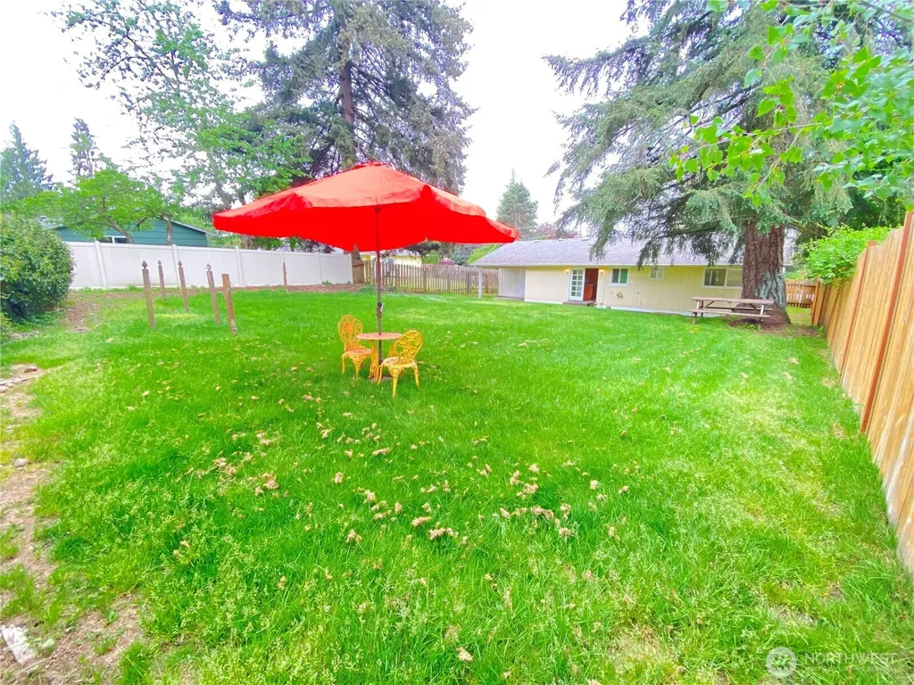 2822 College Street SE Lacey WA 98503