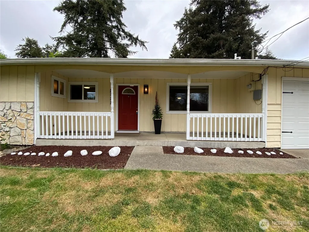 2822 College Street SE Lacey WA 98503