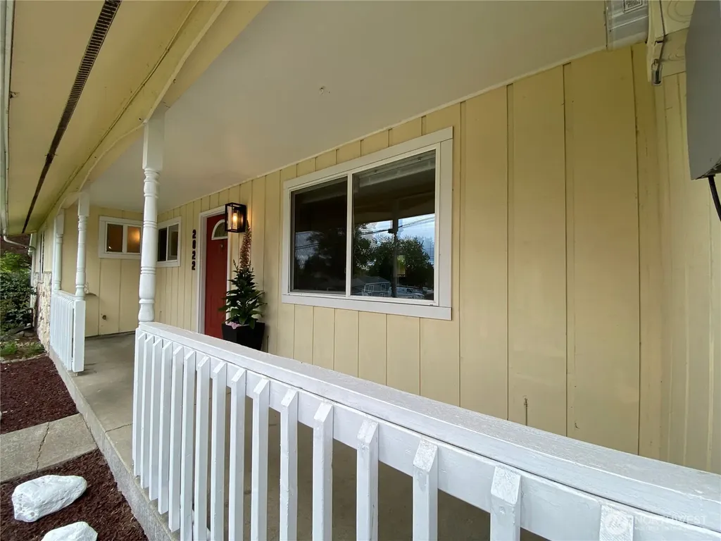 2822 College Street SE Lacey WA 98503