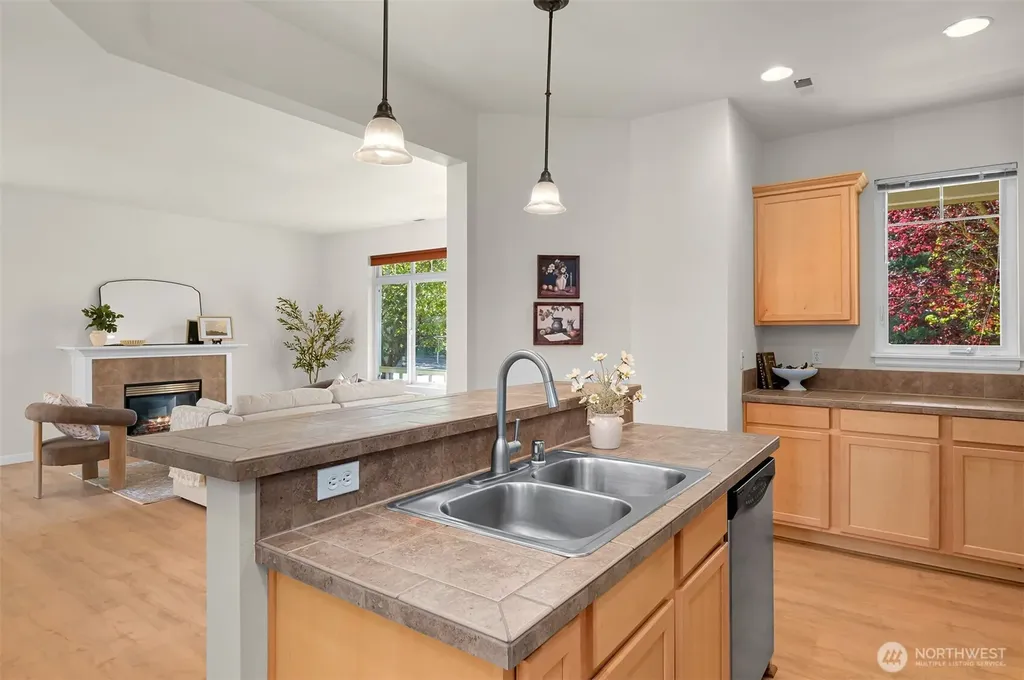 4716 Cordata Parkway Bellingham WA 98226