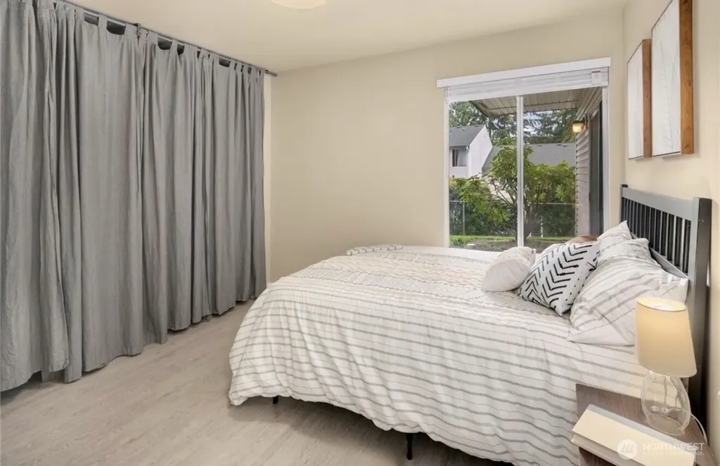 17431 Ambaum Boulevard S Seattle WA 98148