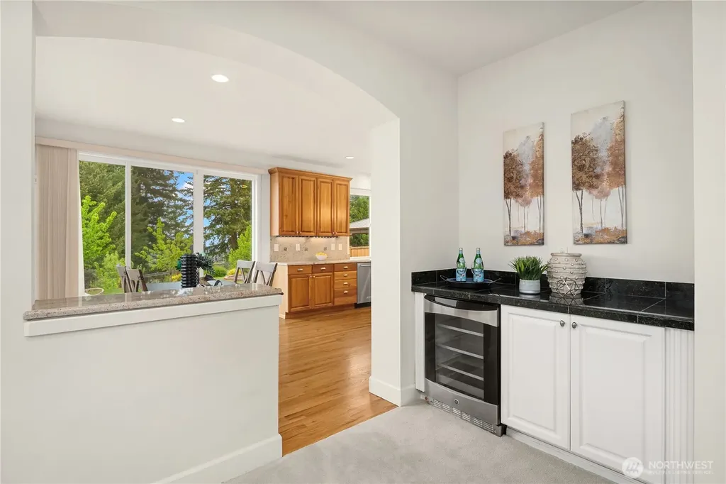 2446 279th Drive SE Sammamish WA 98075