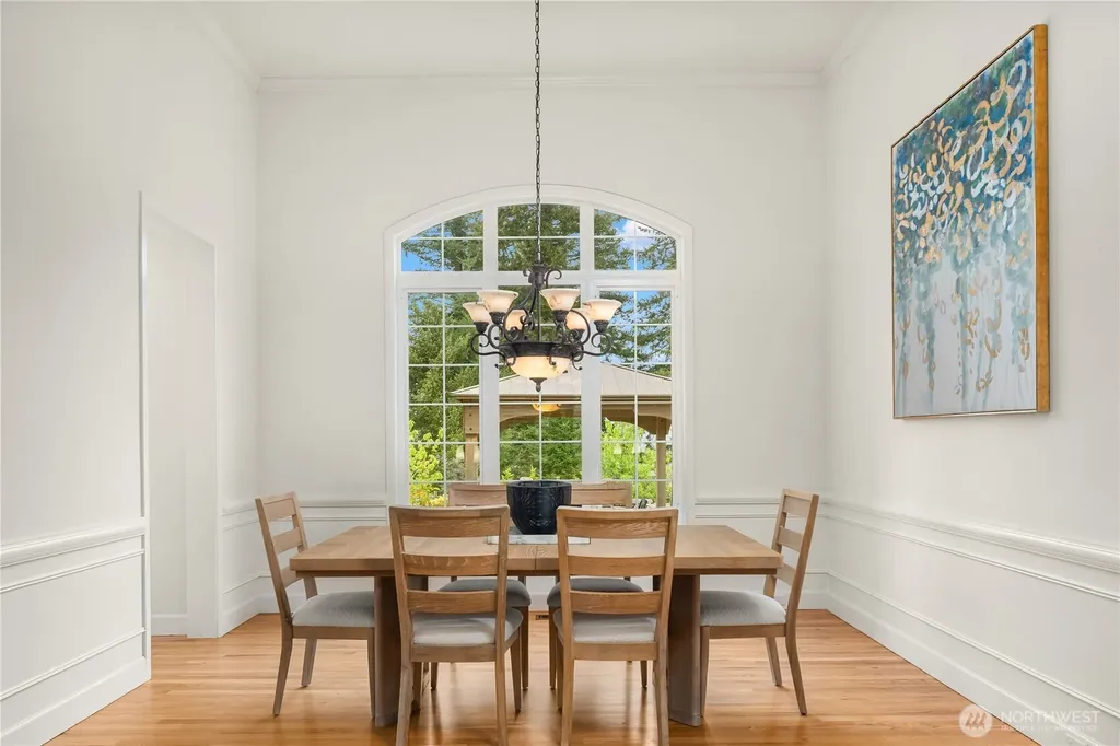 2446 279th Drive SE Sammamish WA 98075