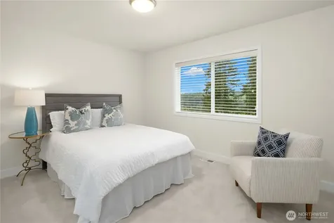 2446 279th Drive SE Sammamish WA 98075