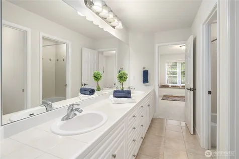 2446 279th Drive SE Sammamish WA 98075
