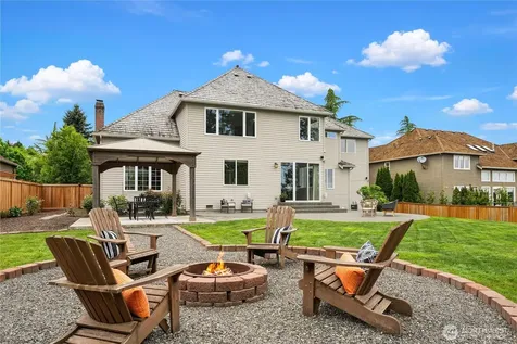 2446 279th Drive SE Sammamish WA 98075