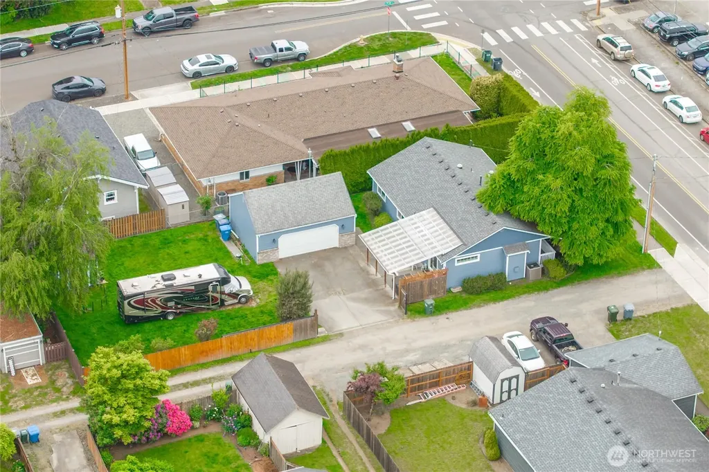 1010 Academy Street Sumner WA 98390