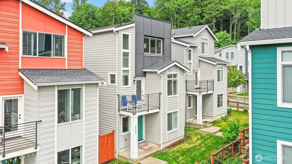 22503 70th Place W Mountlake Terrace WA 98043