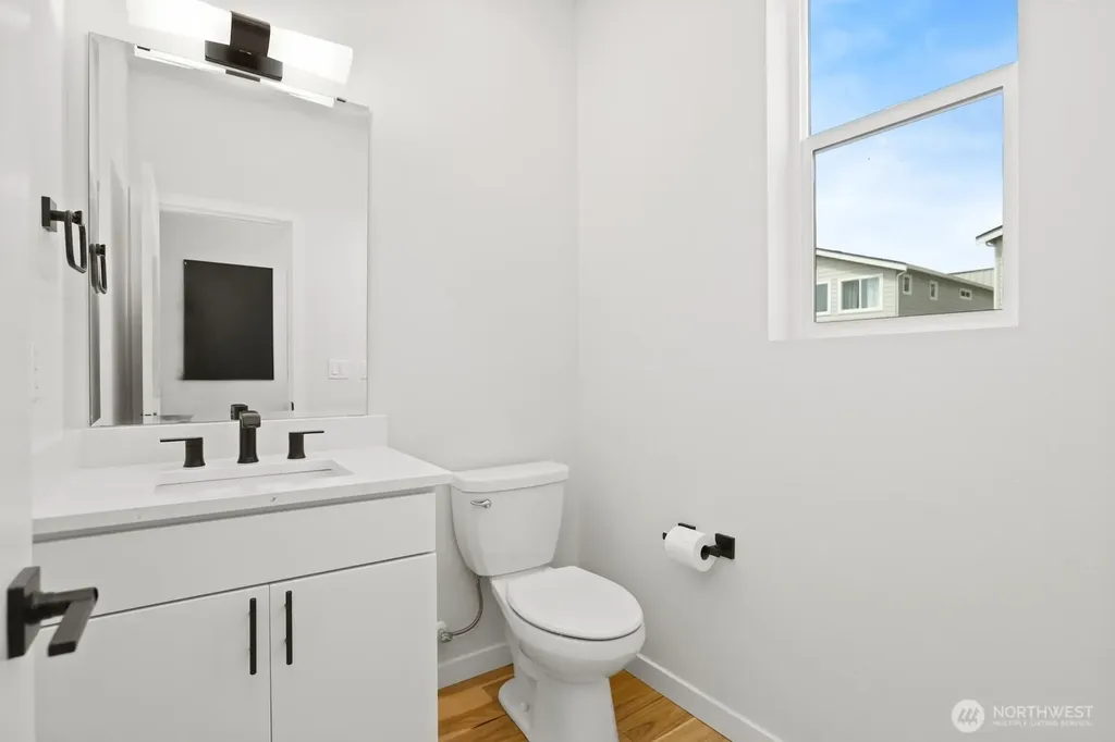 22503 70th Place W Mountlake Terrace WA 98043