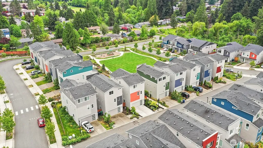 22503 70th Place W Mountlake Terrace WA 98043