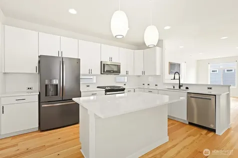 22503 70th Place W Mountlake Terrace WA 98043