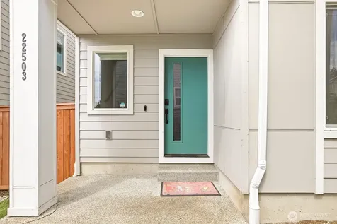 22503 70th Place W Mountlake Terrace WA 98043