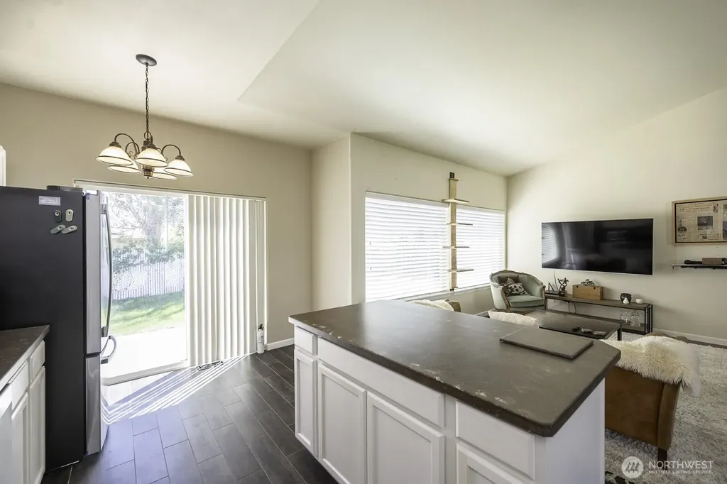 813 NW Sunburst Court Moses Lake WA 98837
