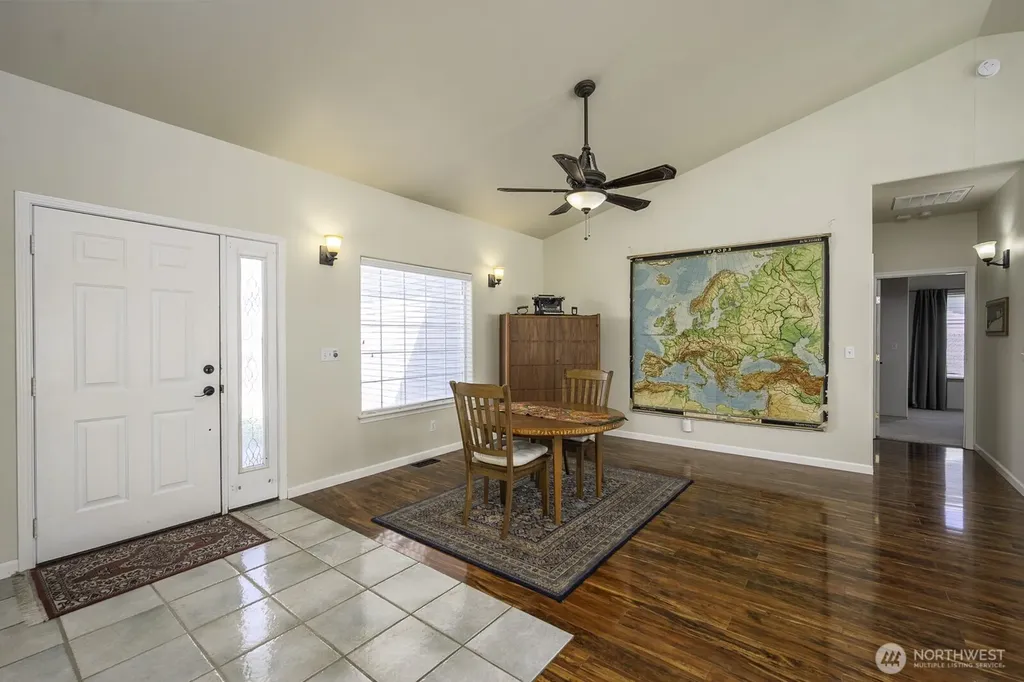 813 NW Sunburst Court Moses Lake WA 98837
